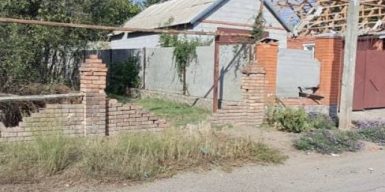 На Нікопольщині під час ворожого обстрілу постраждала 71-річна жінка