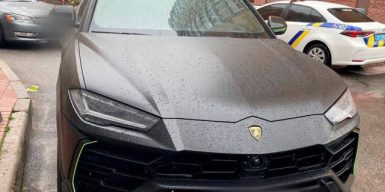 В Києві у авто знайшли блогера з простреленою головою