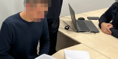 Посадовець військової частини майже рік нараховував зарплату звільненим військовим