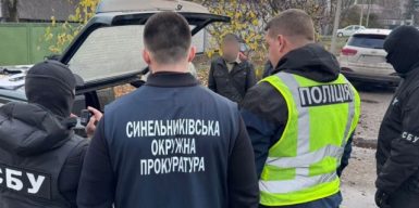 На Дніпропетровщині чоловік торгував фіктивними довідками про інвалідність для ТЦК