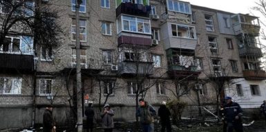 У Дніпрі внаслідок атаки БпЛА тяжко поранена молода жінка і її 4-річна донька