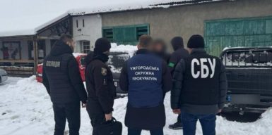 Поліція Ужгорода викрила незаконний продаж гуманітарних авто для ЗСУ на 680 тисяч гривень