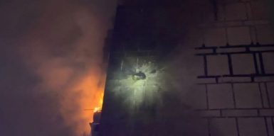 Ворог поцілив безпілотниками по будинкам на Дніпропетровщині