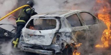 Одна людина загинула, троє дістали поранень на Дніпропетровщині під час ворожих обстрілів