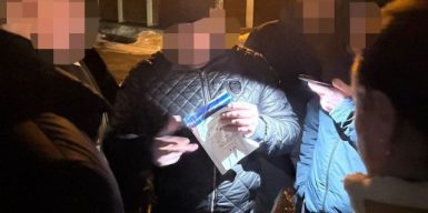 На Волині затримано керівника Держпродспоживслужби за вимагання хабаря