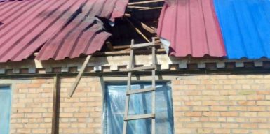 Двоє людей дістали поранень на Дніпропетровщині внаслідок ворожих ударів