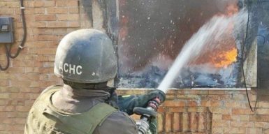 Ворог атакував підприємства та АЗС на Дніпропетровщині