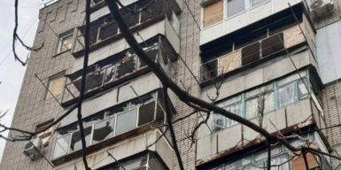 13 людей дістали поранень: 40 разів ворог атакував два райони Дніпропетровщини