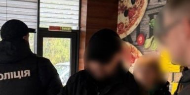 4000 доларів за непридатність до військової служби: на Полтавщині викрили схему ухилення від мобілізації