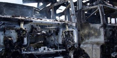 Пожежу на АЗС у Дніпрі загасили: знищені 12 автомобілей