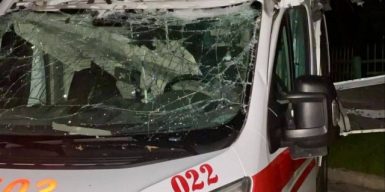 Окупанти атакували автівки “швидкої допомоги” на Дніпропетровщині