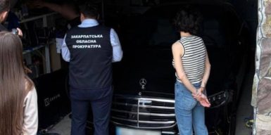На Закарпатті розслідують можливе ухилення від сплати податків одним із найбільших центрів пластичної хірургії
