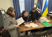 Ексочільника Рівненського ТЦК судитимуть через переплату майже мільйона гривень на закупівлі пікапів