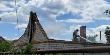 П’ятеро людей, серед яких дворічна дитина, постраждали через атаки на Дніпропетровщині