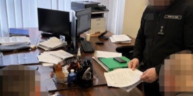 Правоохоронець вимагав хабар за закриття кримінальної справи