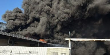Дніпропетровщина пережила понад 60 атак за добу: у Павлограді горів торговельний комплекс