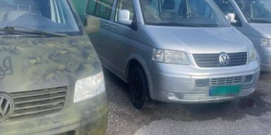Понад 50 авто намагалися продати після ввезення як гуманітарну допомогу для ЗСУ