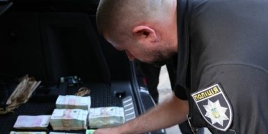 У Кам’янському учасники злочинної організації ошукали громадян Ізраїлю на майже 1,7 млн грн