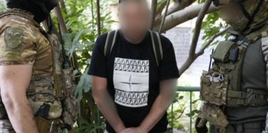 В Одесі чоловік залучав сімох малолітніх дівчат до створення порнографічного контенту