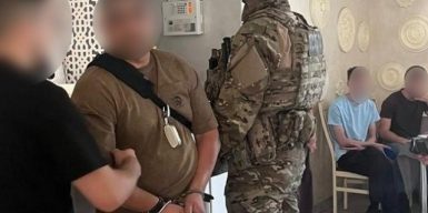 Житель Дніпра вимагав у підприємця гроші за неіснуючий борг