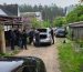 Керівник комунального підприємства, його співмешканка та правоохоронець намагалися привласнити майно іноземки на 21 млн грн