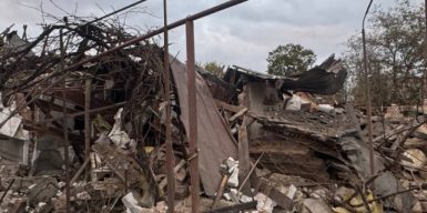 Ворог атакував Дніпро КАБами: понівечені інфраструктура та приватні будинки