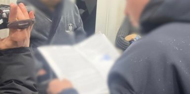 На Одещині пацієнтів змушували купувати штучні кришталики, що надаються безкоштовно: підозру отримав екскерівник лікарні