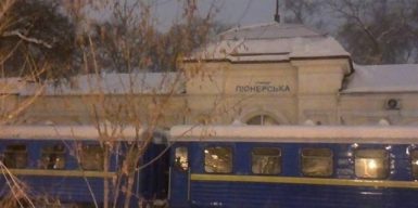 В днепровском парке Дед Мороз прокатит детей на новогоднем поезде
