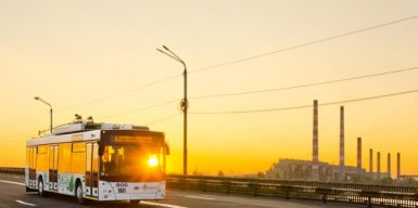 Как будет ездить транспорт в Днепре на День города: схема движения