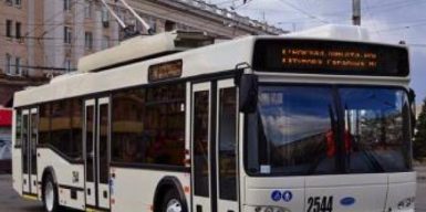 Для кого в Днепре установят льготный проезд в троллейбусах и трамваях