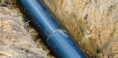 В Днепре просят заменить водопровод на улице Закарпатской