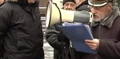 В Днепре военные пенсионеры вышли на митинг: видео