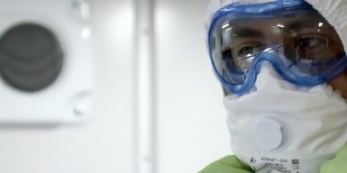 Невозобновляемый ресурс: количество заболевших медиков в Украине ужасает
