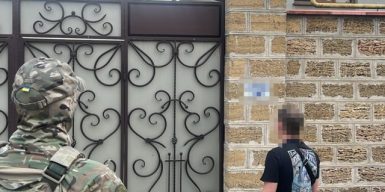 ДБР з’ясувало, як скандальний нардеп від “Слуги Народу” Артем Дмитрук тікав з України