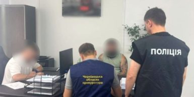 На Буковині викрили розтрату понад 6,5 млн грн на закупівлі протиожеледної суміші для доріг