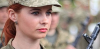 Смогут ли выезжать за рубеж военнообязанные женщины – разъяснения экспертов